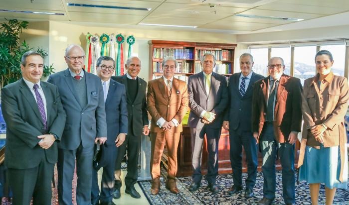Desembargador Pinto Silveira recebe visita do presidente da Associação Nacional de Desembargadores