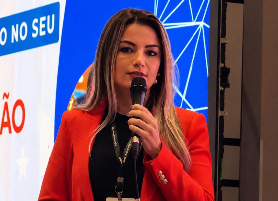 Rafaela Jales destaca inovação e protagonismo feminino em palestra na ExpoDireito 2026