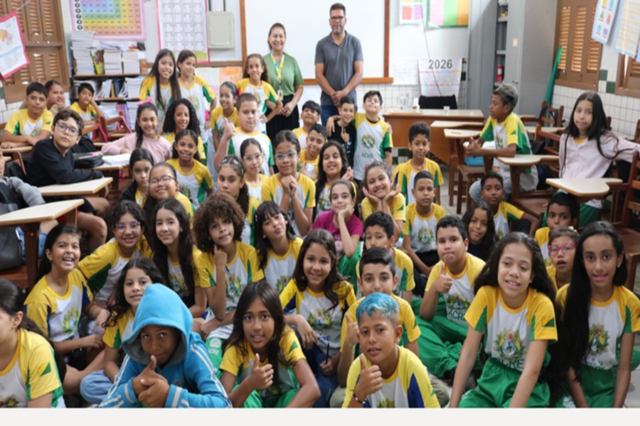 Democracia se aprende desde cedo: EJE promove atividade com estudantes em Rio Branco