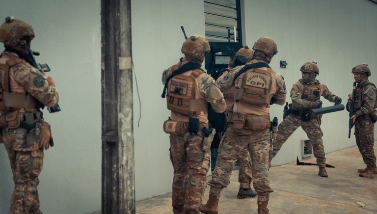 Polícia Federal investiga lavagem de dinheiro mediante negociação de veículos