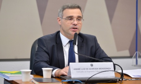 André Mendonça mantém prisão preventiva de Daniel Vorcaro