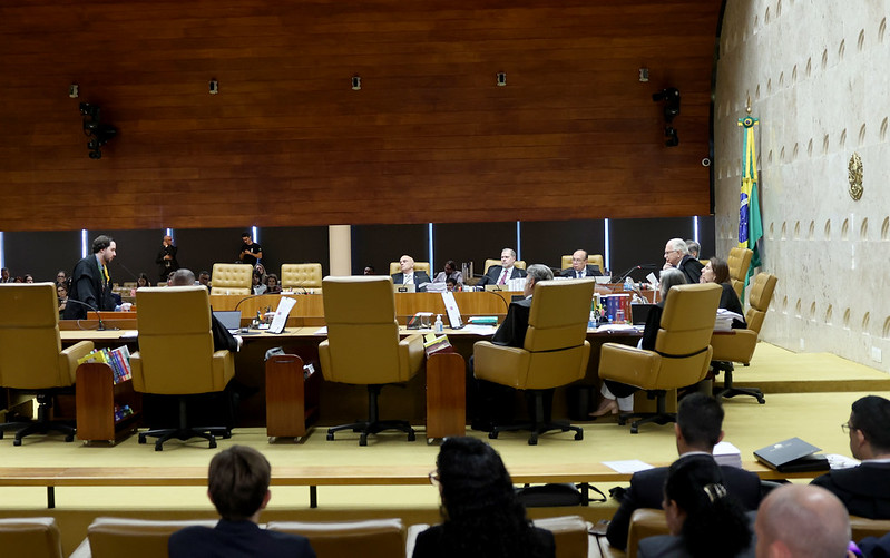 Discussão sobre isenção tributária para compra de veículos por pessoas com deficiência 