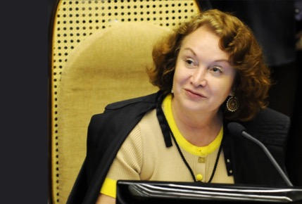 STJ decide que pessoa relativamente incapaz pode figurar como sócia em holding familiar