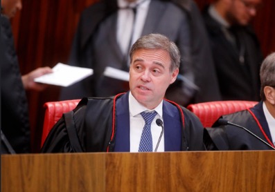 Partido Novo questiona flexibilização de doações de recursos públicos em ano eleitoral 